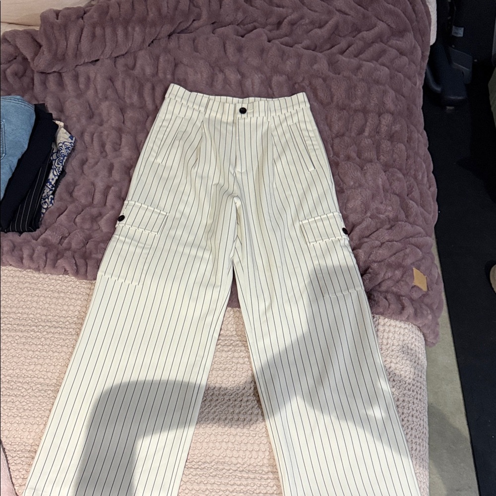 Woman’s pistola pinstripe pant